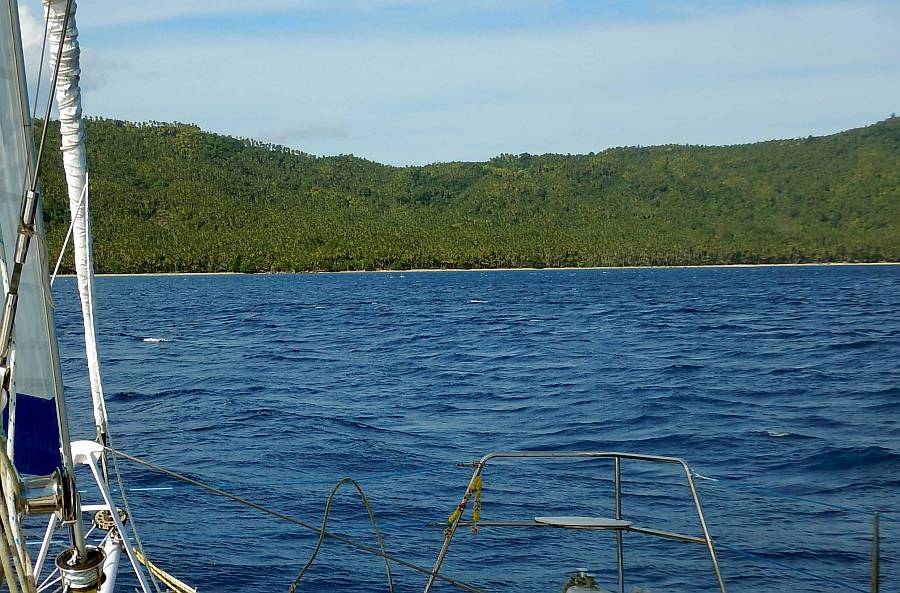 Sailing in towards Lucatan