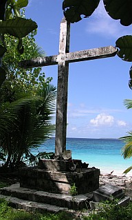 Old cross on Boddam Island