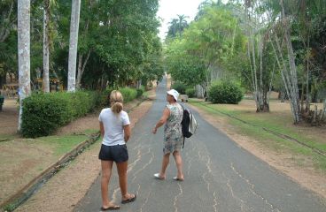 Amanda and Jan in the Botanical Garden