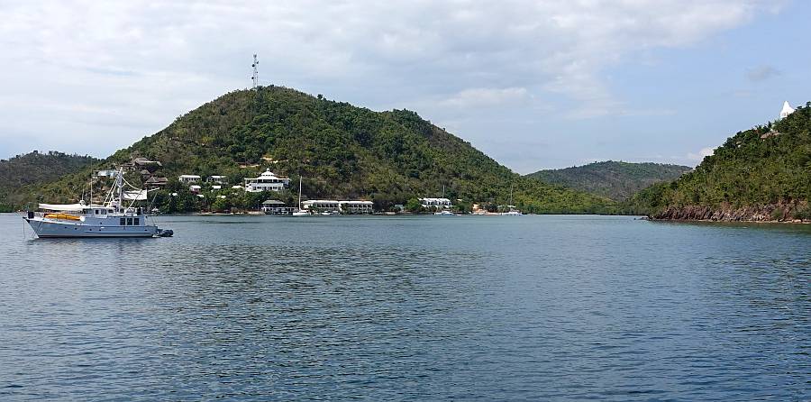 Busuanga Bay Lodge from our anchorage, Al Faro far right