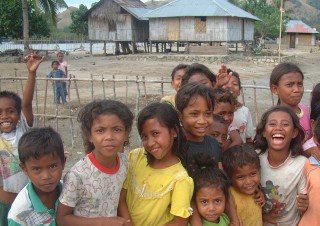 Kids in Ciendah, Flores flocked around us