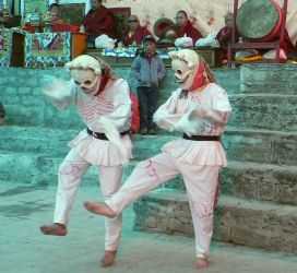 Durdag Cam Skeleton dancers