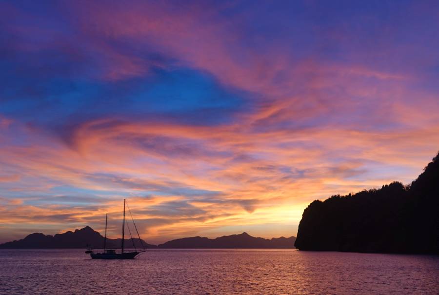 Stunning sunsets off Palawan