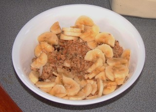 Crispy, crunchy granola with fresh fruit. Yum!