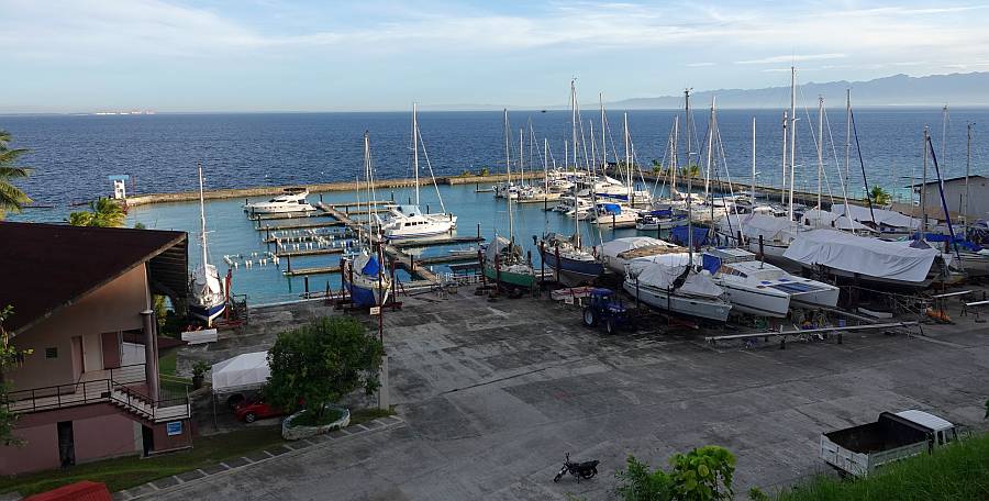 HOV Marina. Clubhouse left, workshop right