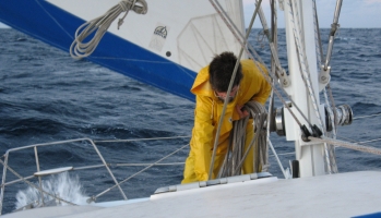 Jon at the mast. I'm watching!!