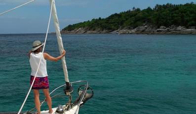 Approaching a mooring in Ko Racha Yai, north anchorage