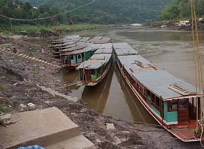 Long-boats lined up at the Pak Beng waterfront for day #2