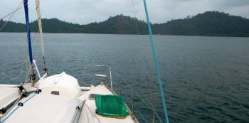 Approaching our S Petong Island anchorage