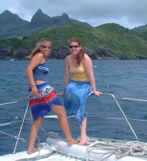 Amanda & Rori on the pulpit, showing the new lifelines, netting, & bollard