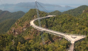 Curved walkway with its single support pole.