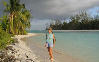Exploring Farquhar Atoll