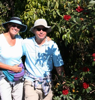 Sue & Jon at Doi Inthanon with R. arboreum var. delavayi