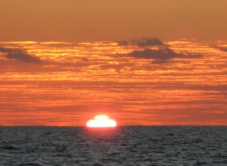 Just seconds before a green flash sunset!