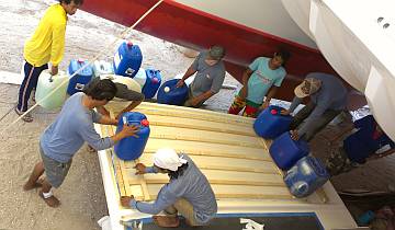 Building the lattice for all of the bimini water-jugs needed