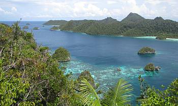 Bird's eye view out the northern entrance, Wayag